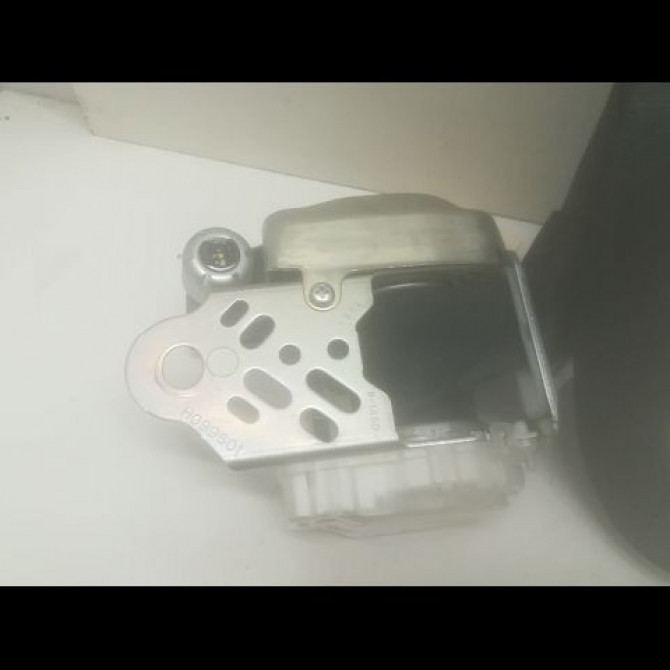 Ceinture avant droite occasion TOYOTA COROLLA VERSO II phase 2 06-2007->05-2009 2.2D 136ch 732100F030C0 3