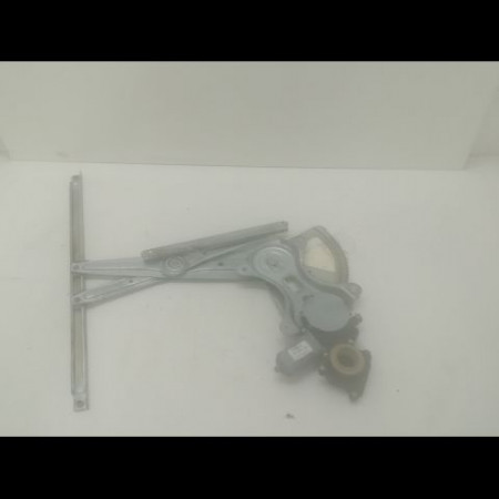 Mecanisme+moteur leve-glace ard occasion TOYOTA COROLLA VERSO II phase 2 06-2007->05-2009 2.2D 136ch 698300F020