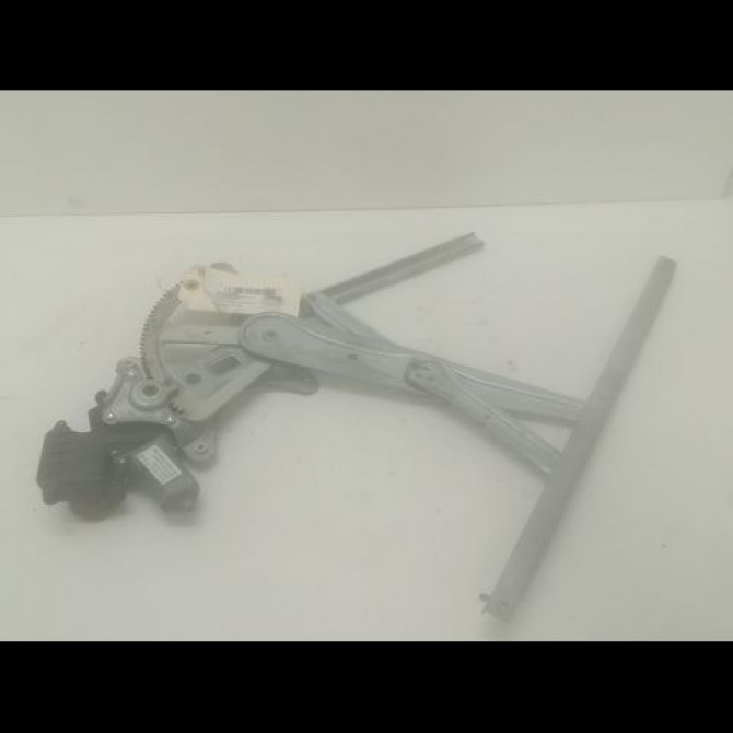 Mecanisme+moteur leve-glace ard occasion TOYOTA COROLLA VERSO II phase 2 06-2007->05-2009 2.2D 136ch 698300F020 2