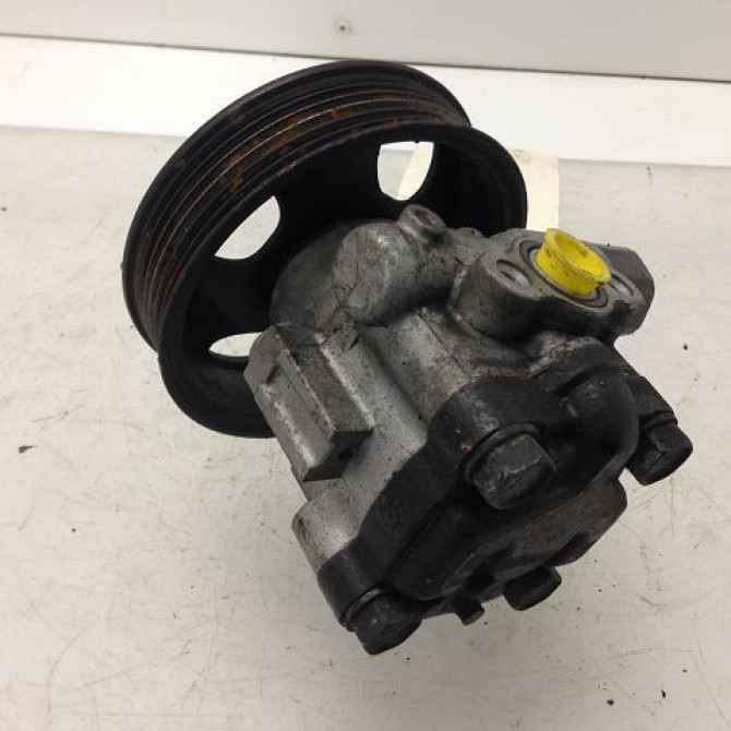 Pompe direction assistee occasion HYUNDAI GETZ Phase 1 09-2002->11-2005 571101C700 3