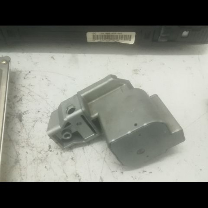 Calculateur moteur occasion MERCEDES CLASSE C I Phase 1 06-1993->06-1997 C 220 D 165457632 4