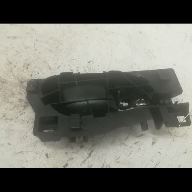Poignee int porte avg occasion PEUGEOT 3008 I Phase 1 04-2009->12-2013 2.0 HDI 163ch 9143T1 2