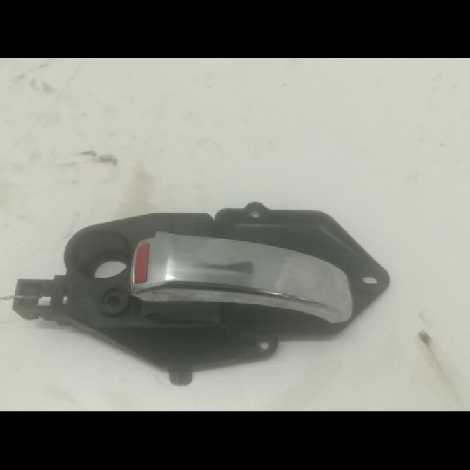 Poignee int porte avg occasion FIAT 500 II 500 II Phase 1 2007-07-01->2016-03-31 1.3 D MULTIJET 16v 75ch 71749973 1