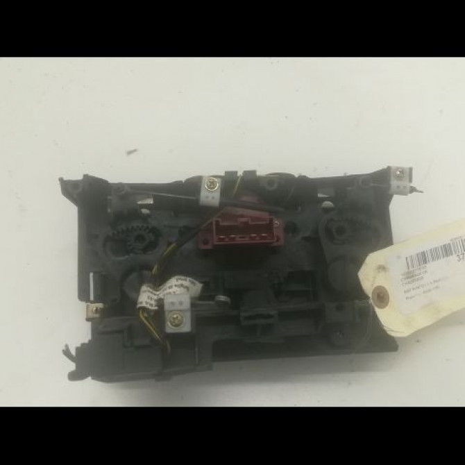 Commande de chauffage occasion FIAT PUNTO I Phase 1 11-1993->10-1999 1.1i 54ch 714302060 2