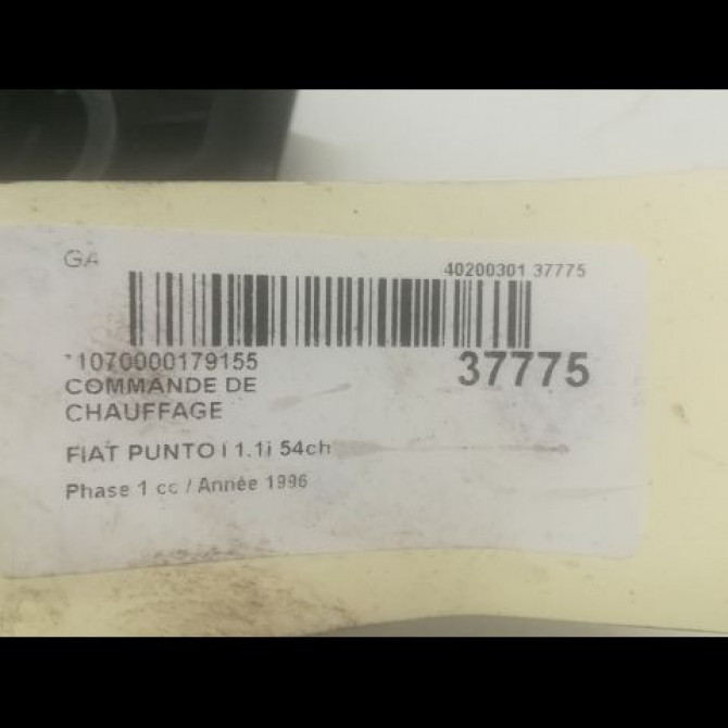 Commande de chauffage occasion FIAT PUNTO I Phase 1 11-1993->10-1999 1.1i 54ch 714302060 3