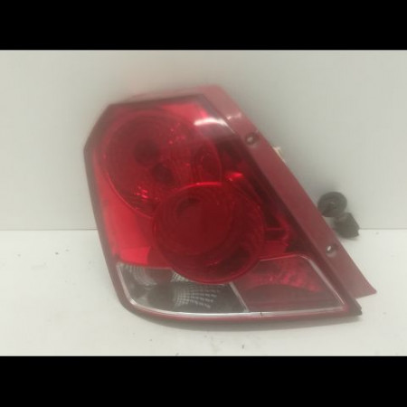 Feu arrière gauche occasion DAEWOO KALOS phase 1 09-2002->12-2004 1.2i 72ch