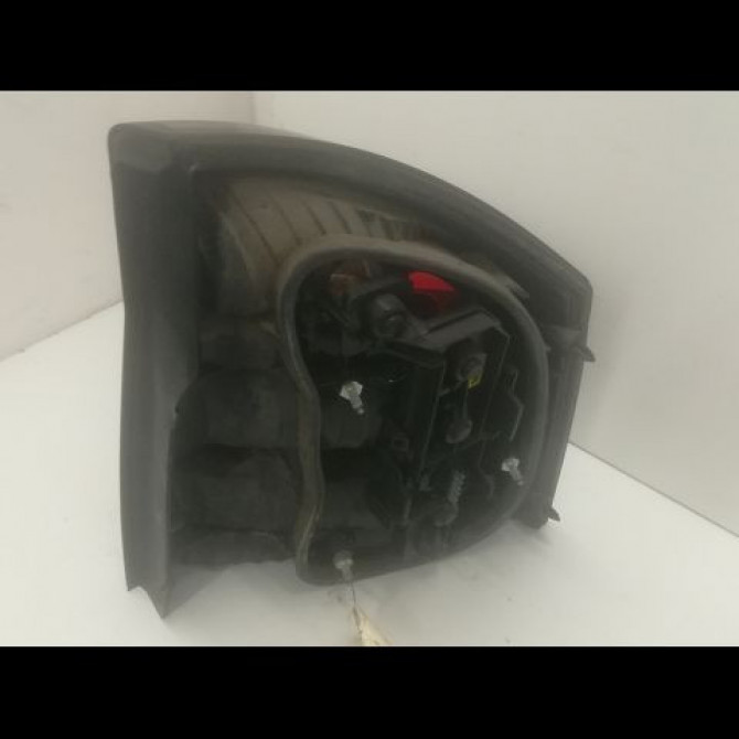 Feu arrière gauche occasion OPEL VECTRA III Phase 1 06-2002->10-2005 2.2 DTI 16v 125ch 93174905 2