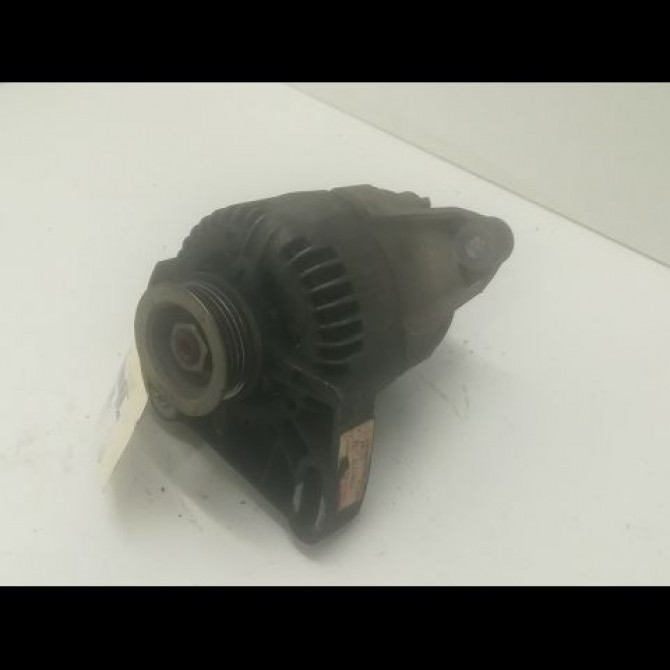 Alternateur occasion FIAT PUNTO II Phase 1 10-1999->05-2003 1.2i 60ch 46800158 1