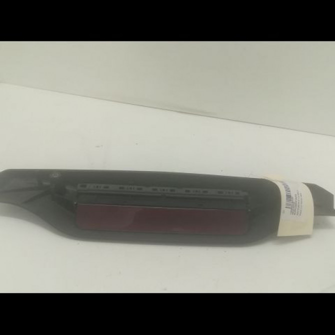 Feux stop supplementaire occasion FIAT PUNTO II Phase 1 10-1999->05-2003 1.2i 60ch 735269368 1