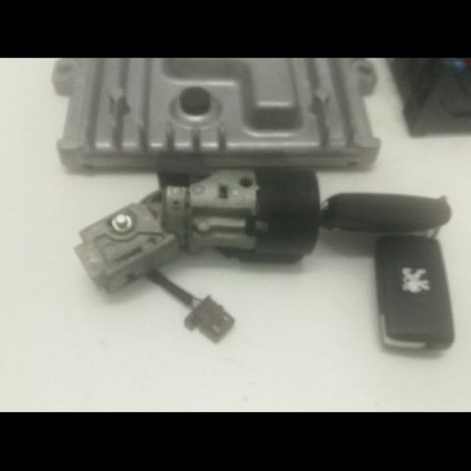 Calculateur moteur occasion PEUGEOT 407 Phase 1 COUPE 10-2005->12-2011 2.0 HDI 163ch 1606390780 3