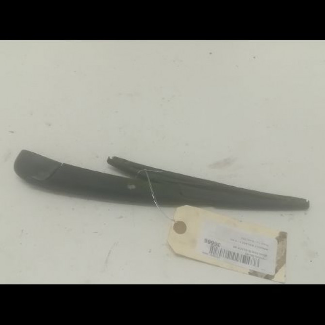 Bras essuie-glace arrière occasion RENAULT MEGANE II Phase 1 09-2003->12-2005 1.5 DCI 80ch 7701054823 1