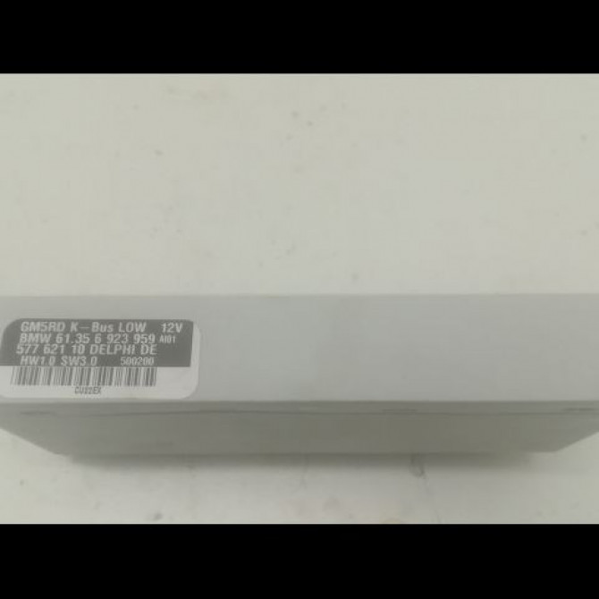 Platine fusible habitacle occasion B.M.W. SERIE 3 IV Phase 2 09-2001->03-2005 320d 61138364530 2