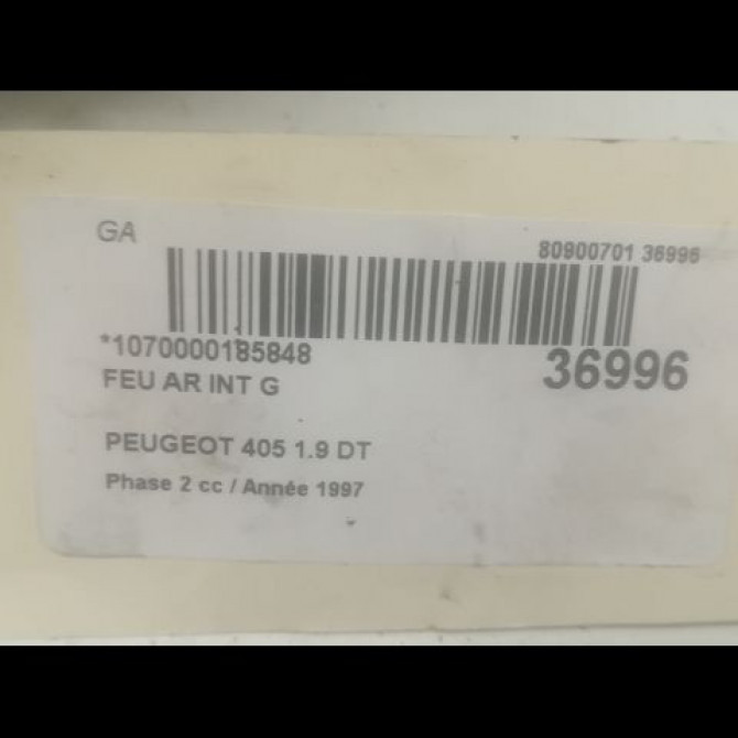 Feu arrière interieur gauche occasion PEUGEOT 405 Phase 2 07-1992->06-1996 1.9 DT 635071 3