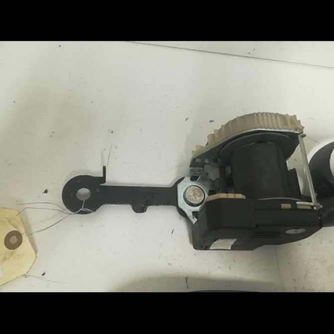 Ceinture avant droite occasion RENAULT CLIO CAMPUS II Phase 2 07-2009->12-2012 1.2 GPL 60ch 8200620345 2