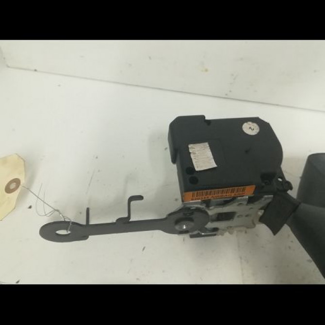 Ceinture avant droite occasion RENAULT CLIO CAMPUS II Phase 2 07-2009->12-2012 1.2 GPL 60ch 8200620345 3