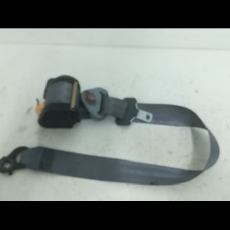 Ceinture avant droite occasion RENAULT CLIO I Phase 3 03-1996->08-1998 1.2 7700426167