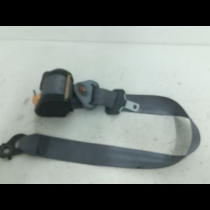 Ceinture avant droite occasion RENAULT CLIO I Phase 3 03-1996->08-1998 1.2 7700426167 1