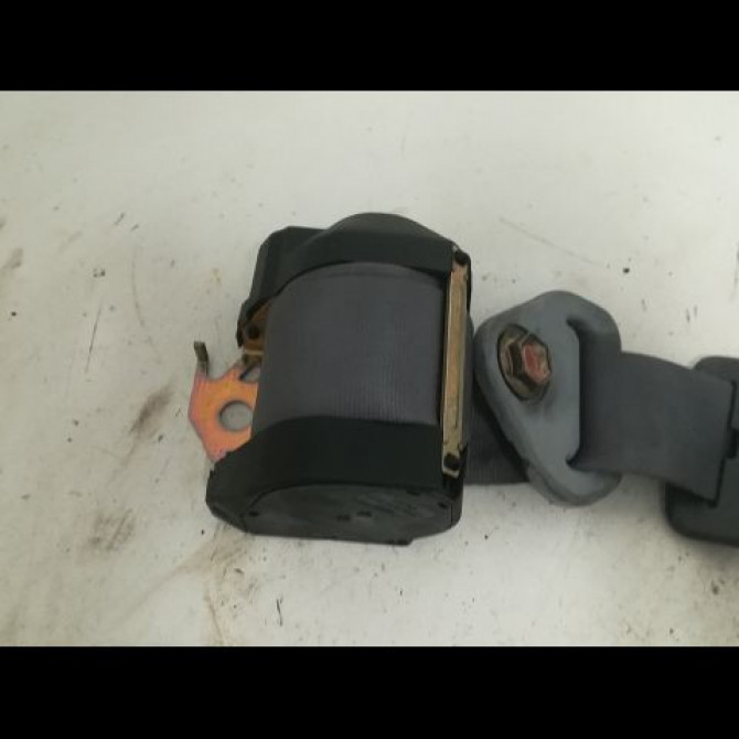 Ceinture avant droite occasion RENAULT CLIO I Phase 3 03-1996->08-1998 1.2 7700426167 2