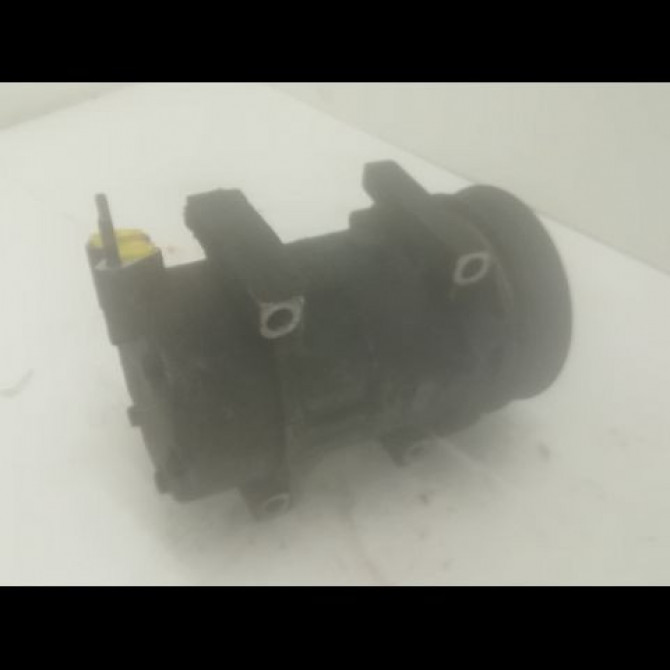 Compresseur air conditionne occasion PEUGEOT 307 Phase 1 SW 03-2002->07-2004 2.0i 138ch 6453LH 2