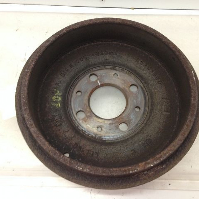 Tambour arrière droit occasion OPEL CORSA IV Phase 1 09-2006->12-2010 1.3 CDTI 75ch 55701379 2