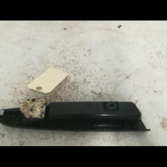 Commande lève-glace porte avant gauche occasion CHEVROLET MATIZ II Phase 1 06-2005->09-2009 0.8i 2