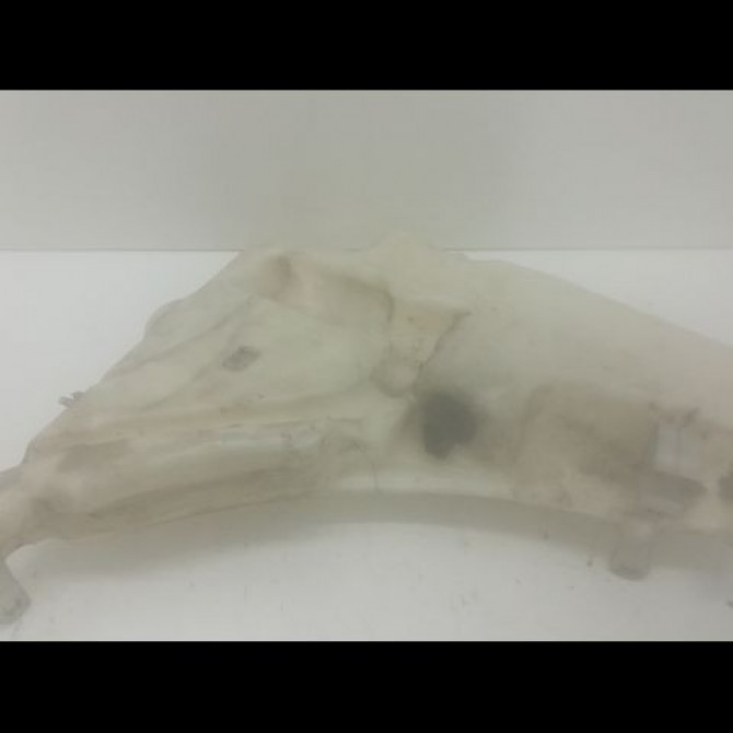 Reservoir lave-glace avant occasion AUDI A4 III Phase 1 01-2008->10-2011 2.0 TDi 143ch 8T0955453C 1