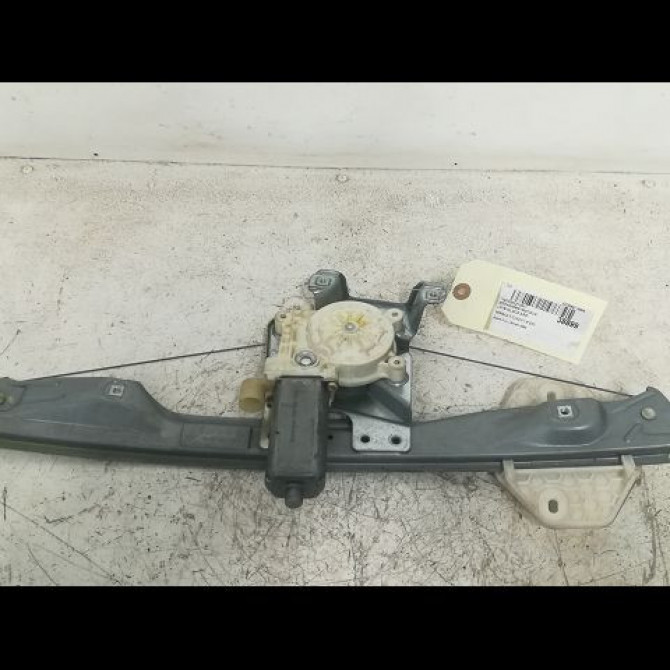 Mecanisme+moteur leve-glace ard occasion RENAULT CLIO II Phase 2 06-2001->07-2006 1.5 DCI 80ch 8200232509 1