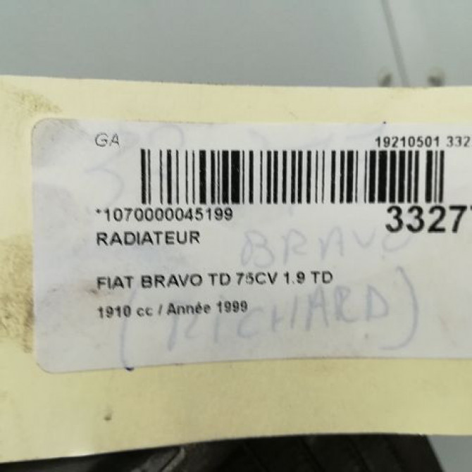 Radiateur occasion FIAT BRAVO I Phase 1 09-1995->12-2001 JTD 105ch GT 71736178 3