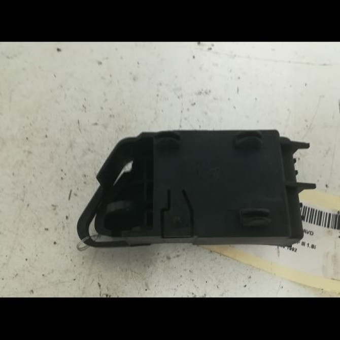 Poignee int porte avd occasion VOLKSWAGEN GOLF III Phase 1 01-1992->12-1997 1.8i 90ch 1H0867180BT21 2