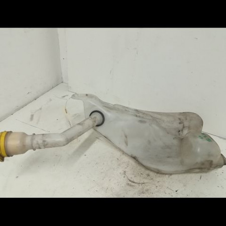 Reservoir lave-glace avant occasion RENAULT SCENIC III Phase 1 04-2009->11-2011 1.9 DCI 130ch 289104118R