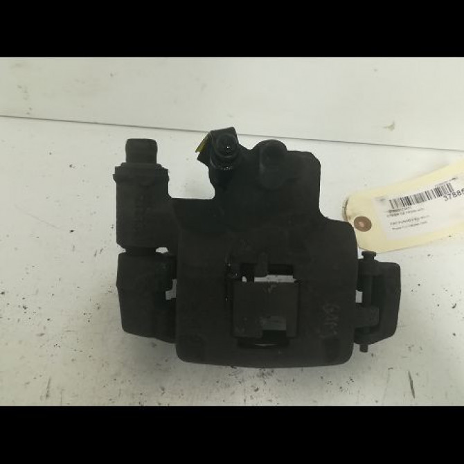 Etrier de frein avant droit occasion FIAT PUNTO II Phase 1 10-1999->05-2003 1.2i 60ch 9946107 1