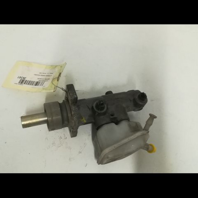 Maitre cylindre occasion CITROEN XSARA PICASSO Phase 1 12-1999->02-2004 1.8i 16v 4601K5 2