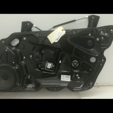Mecanisme + moteur lève-glace avant droit occasion VOLKSWAGEN PASSAT VI Phase 1 10-2010->... 2.0 TDI 140ch 3AA837462C