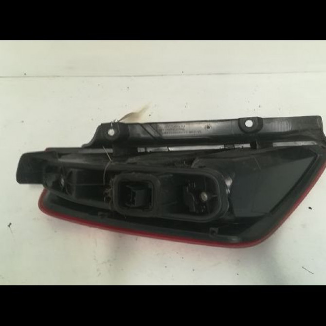 Feu arrière droit occasion FIAT GRANDE PUNTO III Phase 1 09-2005->12-2013 1.3 DT MULTIJET 16v 75ch 2