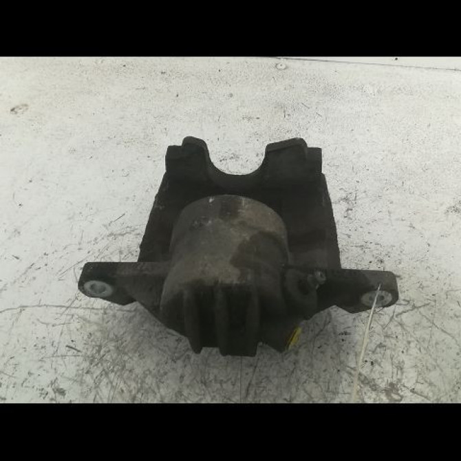 Etrier de frein avant gauche occasion PEUGEOT 208 208 Phase 1 2012-03-01->2015-09-30 1.2 VTI 82ch 4400R6 2