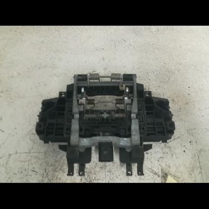 Poignee ext porte ard occasion AUDI A8 II Phase 2 LONG 12-2007->12-2009 4.2 FSI 350ch 4E0839205GGRU 2