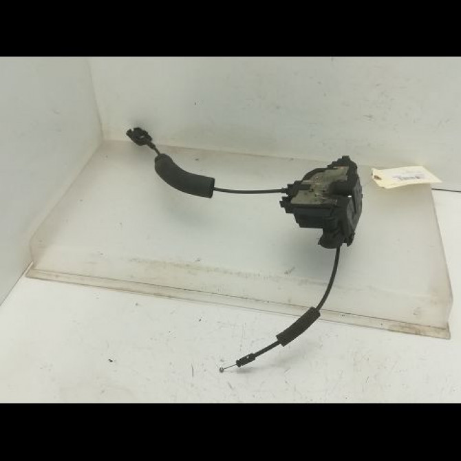 Serrure porte arg occasion RENAULT MEGANE III Phase 1 11-2008->01-2012 1.5 DCI 105ch 825030002R 1