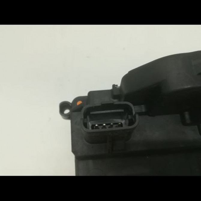 Serrure porte arg occasion RENAULT MEGANE III Phase 1 11-2008->01-2012 1.5 DCI 105ch 825030002R 4