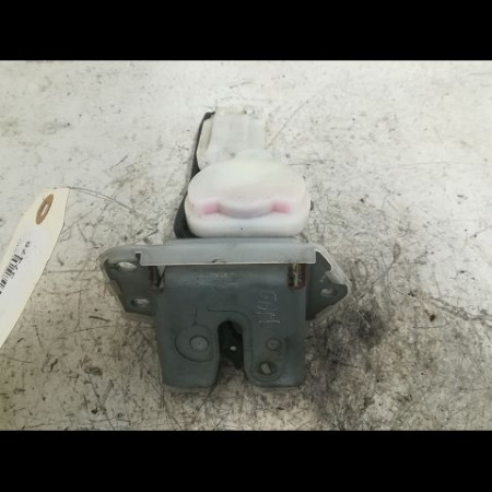 Serrure hayon occasion OPEL AGILA II Phase 1 03-2008->12-2014 93195922