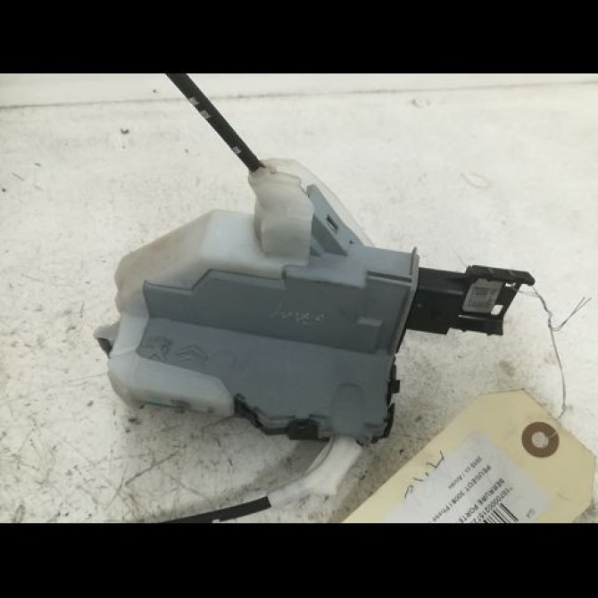 Serrure porte ard occasion PEUGEOT 3008 I Phase 1 04-2009->12-2013 3