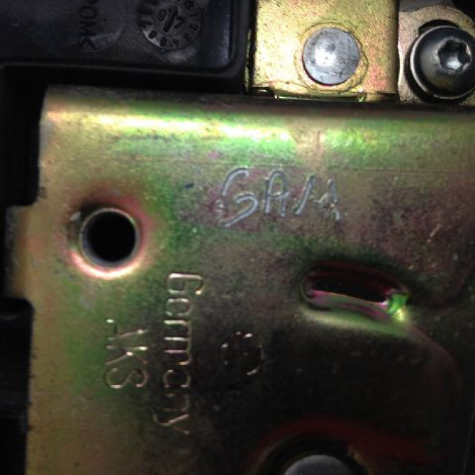 Serrure porte arg occasion SEAT IBIZA II Phase 2 05-1996->09-1999 1.4 4