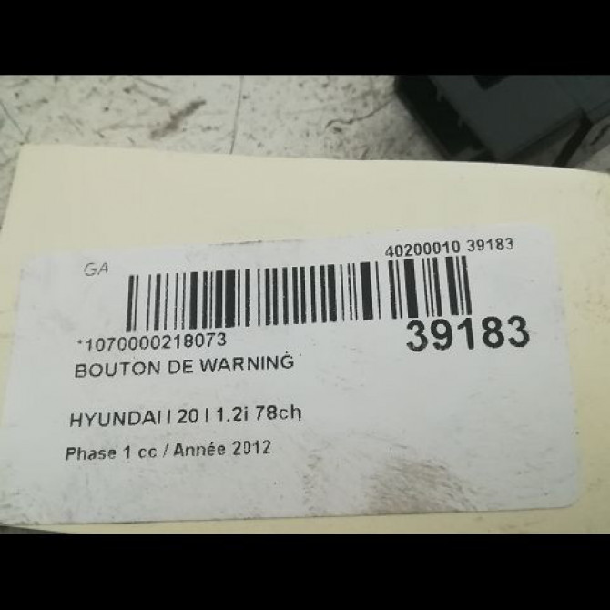 Bouton de warning occasion HYUNDAI I 20 I Phase 1 04-2009->06-2012 1.2i 78ch 3