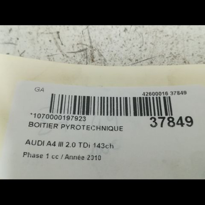 Boitier pyrotechnique occasion AUDI A4 III Phase 1 01-2008->10-2011 2.0 TDi 143ch 3
