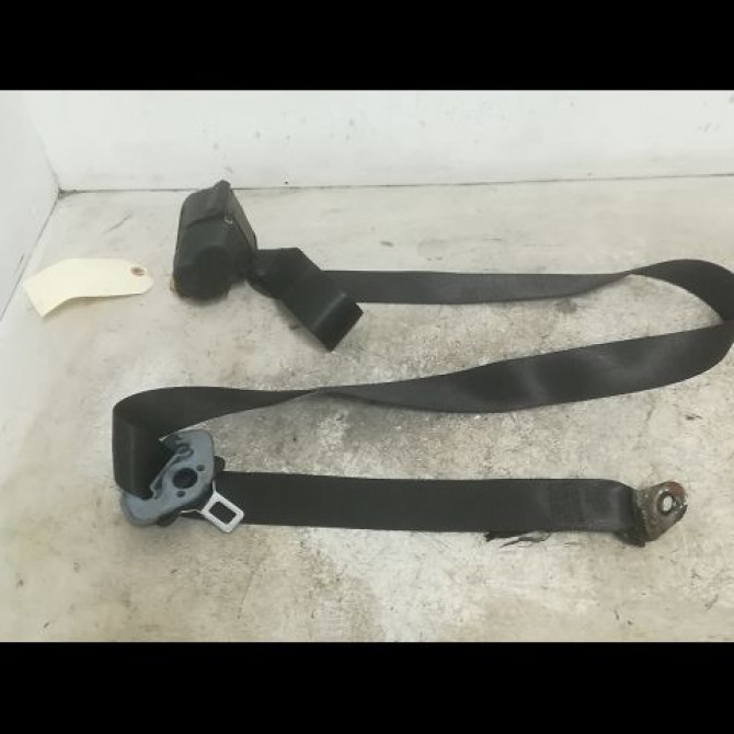 Ceinture arrière droite occasion FORD FIESTA IV Phase 1 09-1995->09-1999 1.25i 1107633 1