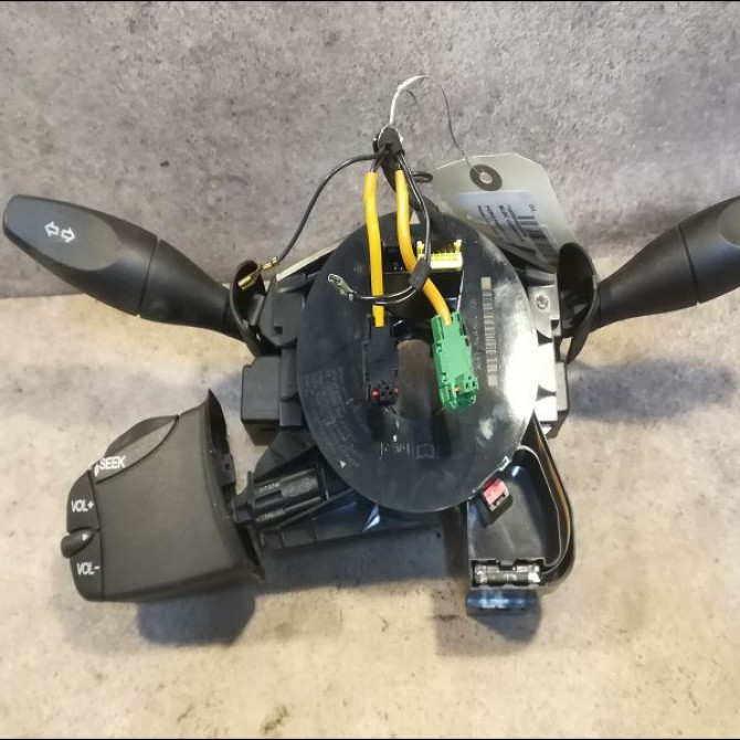 Bloc commodos occasion FORD FIESTA V Phase 1 09-2002->10-2005 1.4 TDCI 1