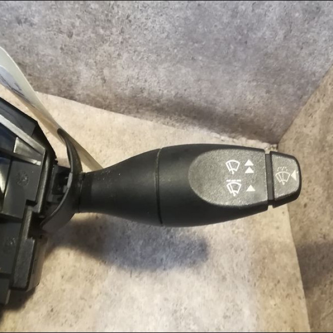 Bloc commodos occasion FORD FIESTA V Phase 1 09-2002->10-2005 1.4 TDCI 2