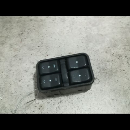 Commande lève-glace porte avant gauche occasion OPEL ASTRA II Phase 1 04-1998->09-2004 1.7 DTI 16v 9100301