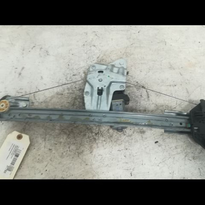 Mecanisme+moteur leve-glace avg occasion DACIA SANDERO II Phase 2 02-2017->... 807213282R 2