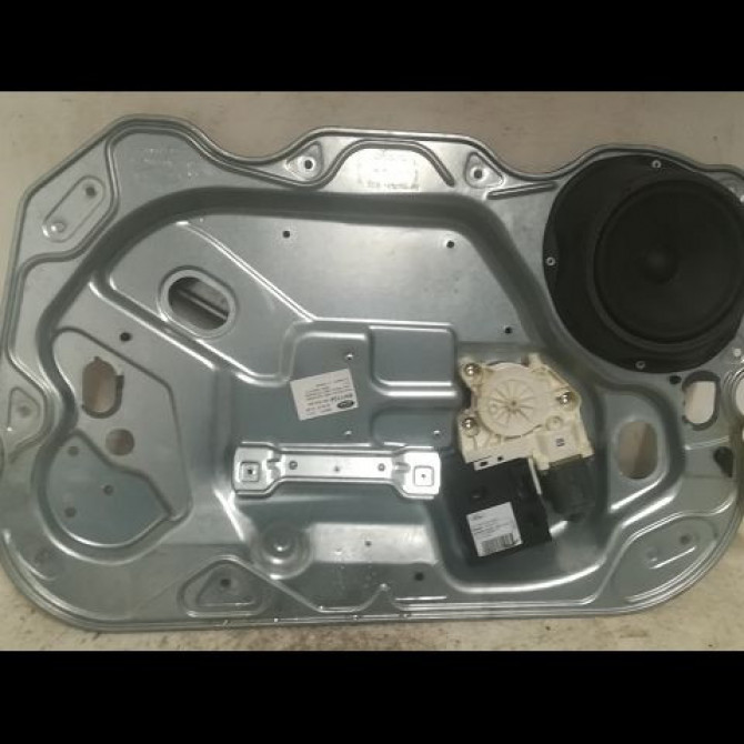 Mecanisme + moteur lève-glace avant droit occasion FORD FOCUS II Phase 1 09-2004->12-2007 1.8 TDCI 115ch 1738646 1
