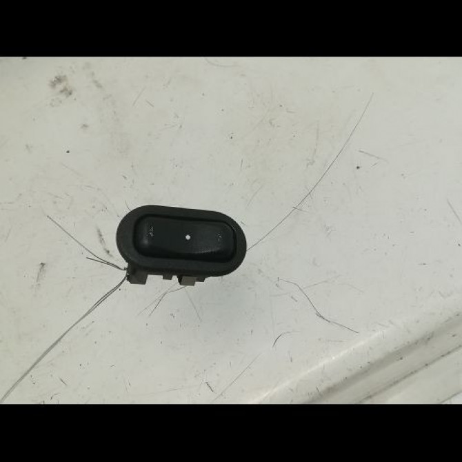 Commande lève-glace porte avant droite occasion OPEL ASTRA II Phase 1 04-1998->09-2004 1.7 16v DTI 75ch 9100299 1